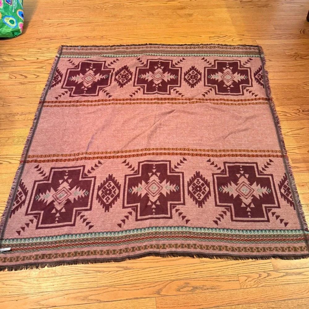 2.8.5 Charlotte Russe Reversible Southwestern Blanket Wrap Shawl 58.75x60 Boho